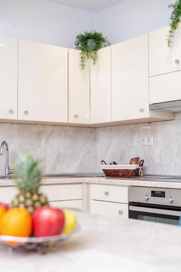 4You Luxury Apartments By Keyplanner Мораитика Экстерьер фото
